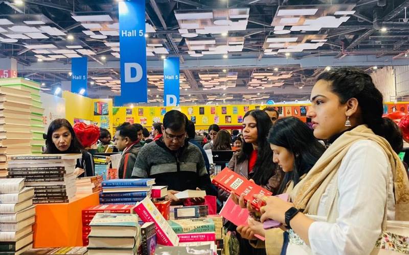  نئی دہلی ورلڈ بک فیئر 2026 کا دوسرا دن، ثقافت اور نظریات کی نمائش